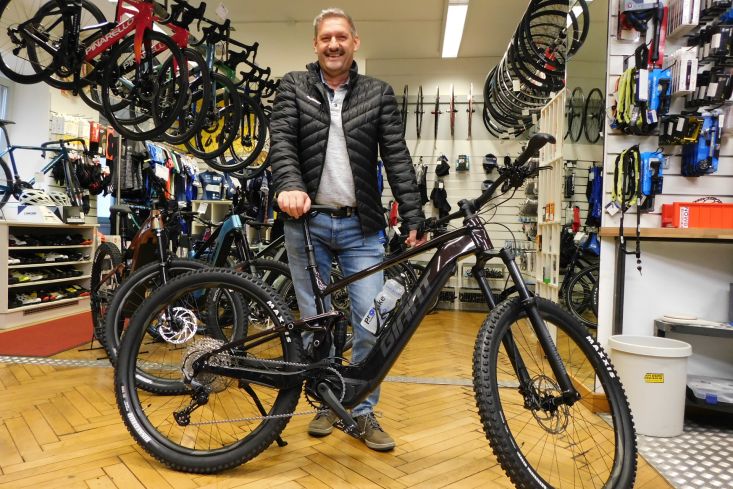 GIANT STANCE E+1 PRO - 800 Wh