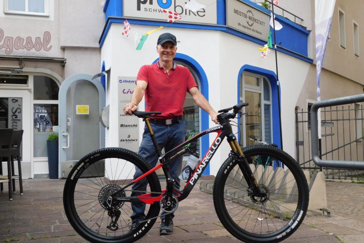 PINARELLO DOGMA XC FULL SRAM XX SC EAGLE AXS - das Bike des Olympiasiegers und  Weltmeisters Thomas Pidcock