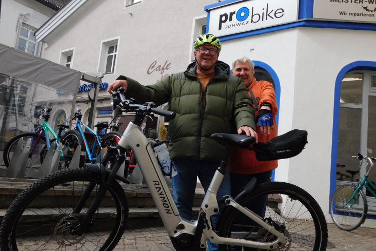 RAYMON TAVON Sport 800 WH - für die Zwillingsbrüder Kondelka!