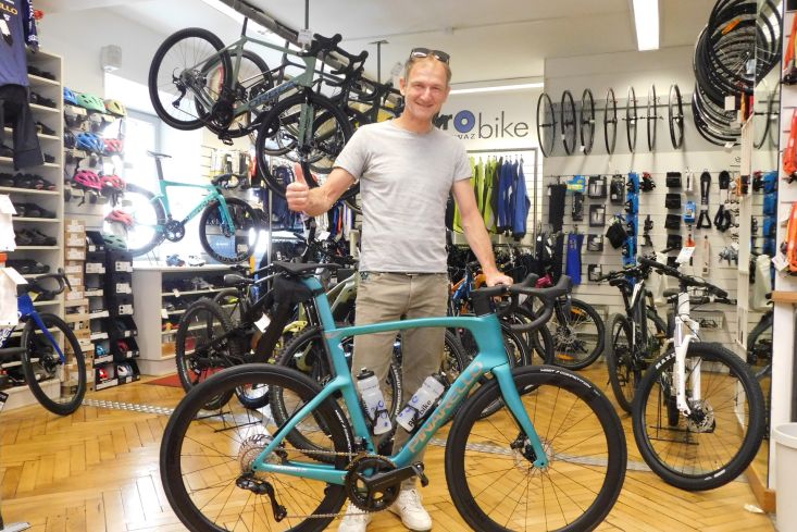 PINARELLO F7 ULT DI2, für Orthopädie, Hüftspezialist Dr. Rainer Biedermann.