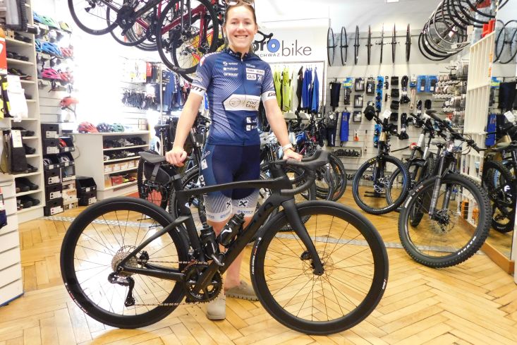 PINARELLO F9 